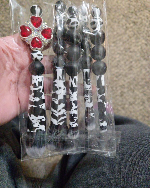 Makeup brushes